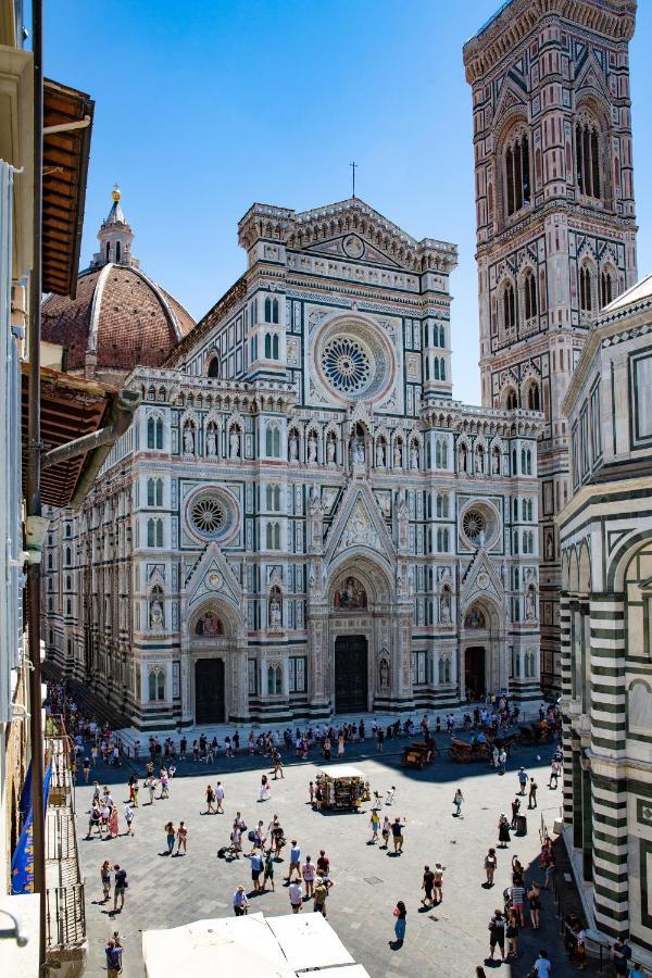 Unique Gem In Piazza Duomo Apartment Florence Luaran gambar