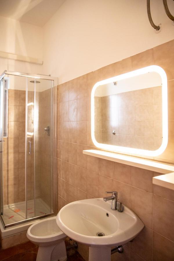 Unique Gem In Piazza Duomo Apartment Florence Luaran gambar